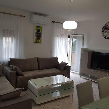 Apartment Zarko Врсар Экстерьер фото