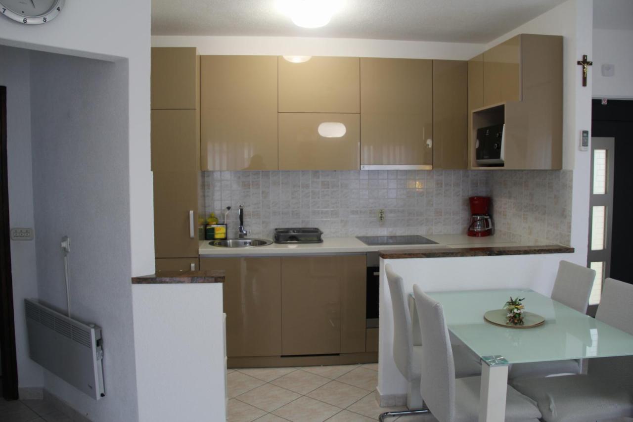 Apartment Zarko Врсар Экстерьер фото