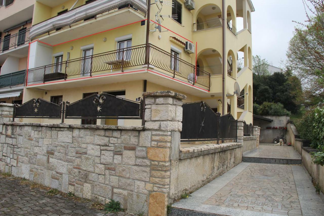 Apartment Zarko Врсар Экстерьер фото